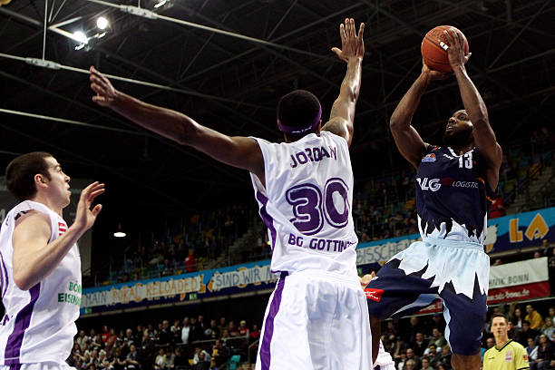 赢得了广泛 赢得了广泛