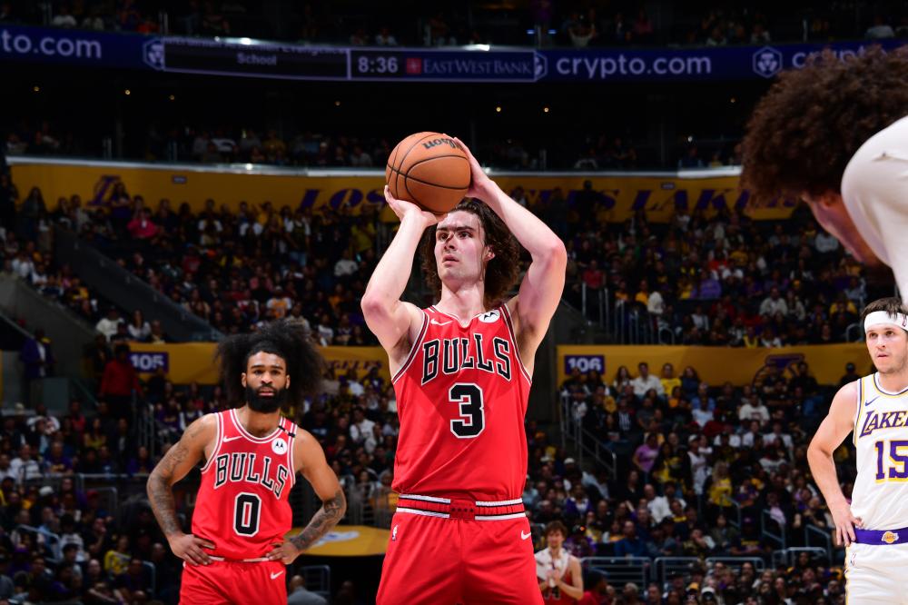 他以其锋利 他以其锋利