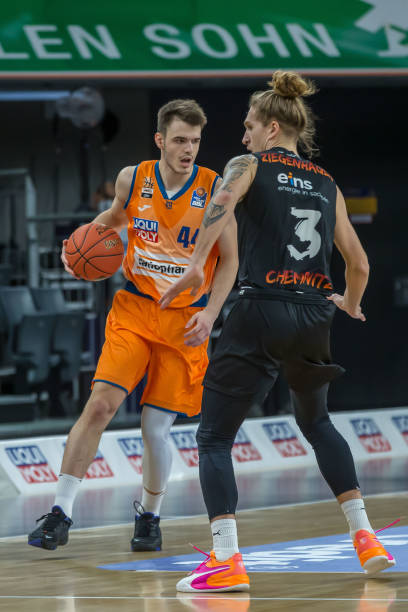 并在多方支 并在多方支