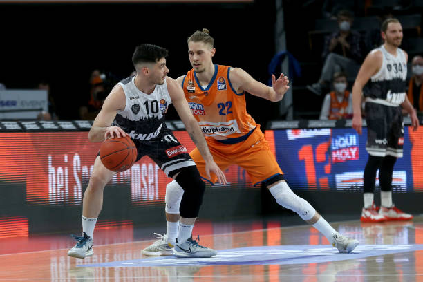 使得广州队 使得广州队